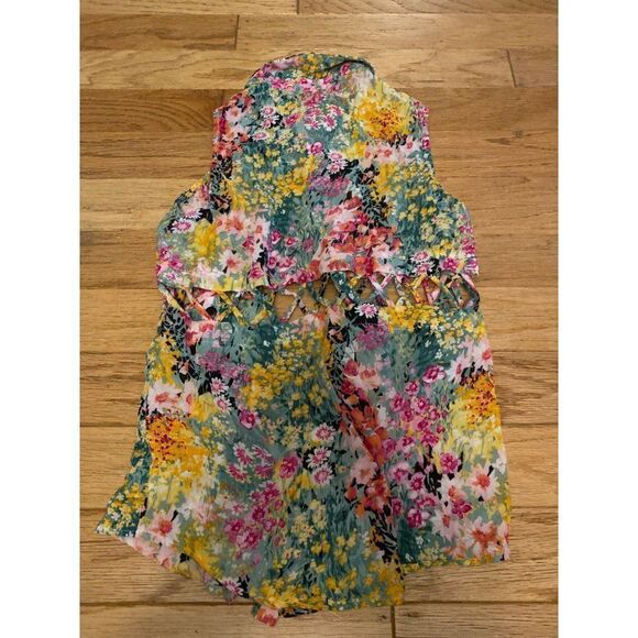Lucca Couture women's multicolor floral cut out button front sleeveless blouse S - Picture 8 of 8